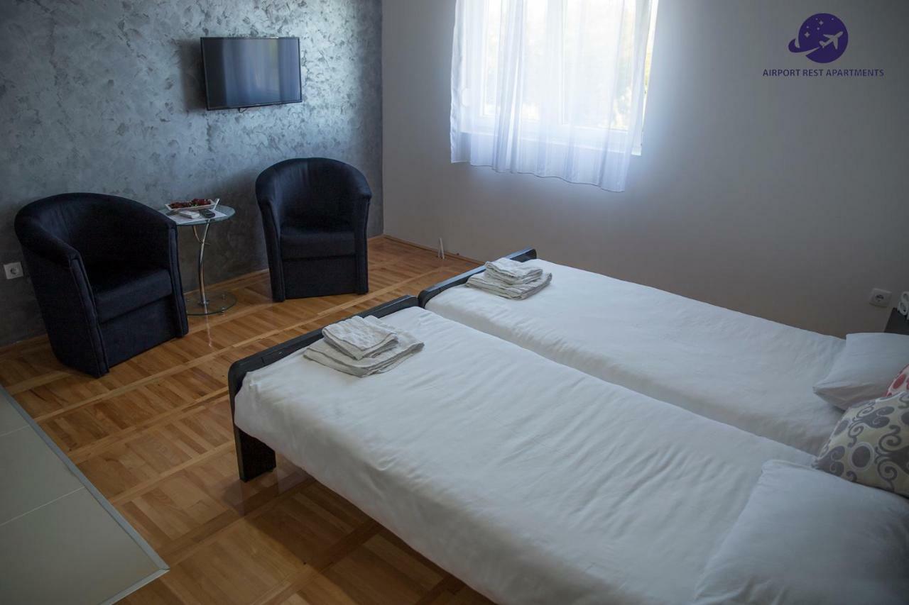 Airport Rest Apartments Bělehrad Exteriér fotografie