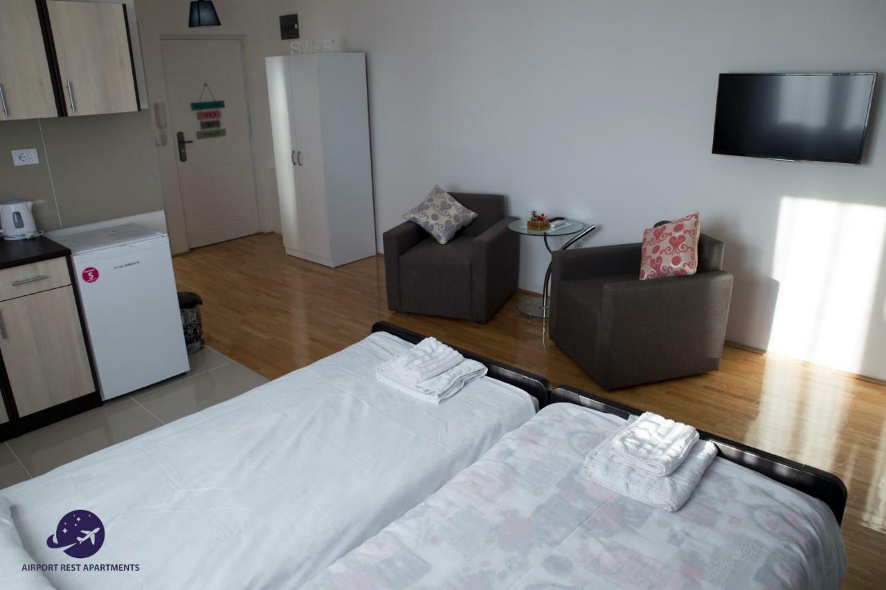Airport Rest Apartments Bělehrad Exteriér fotografie